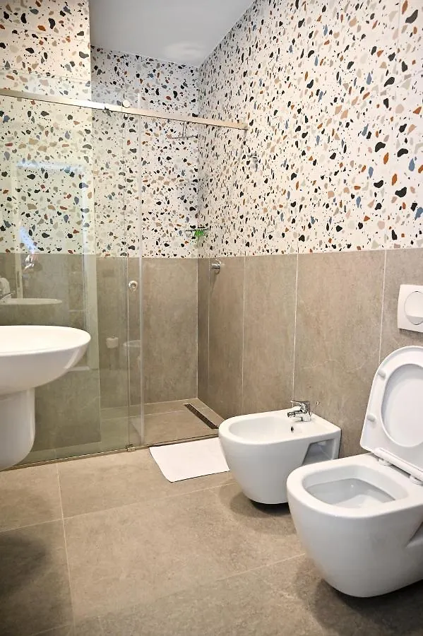 Hotel Vino Durres