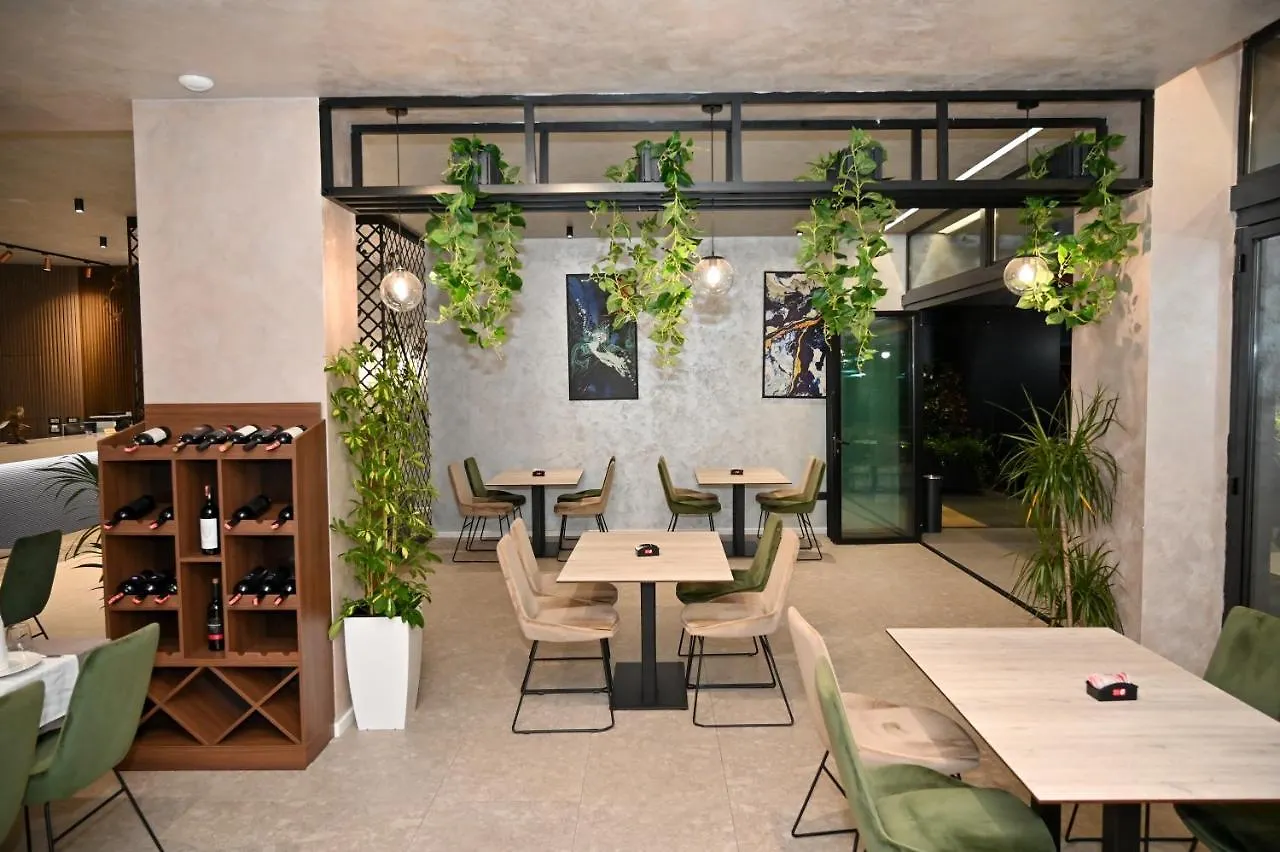 Hotel Vino Durres