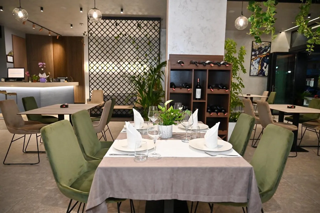 Hotel Vino Durres