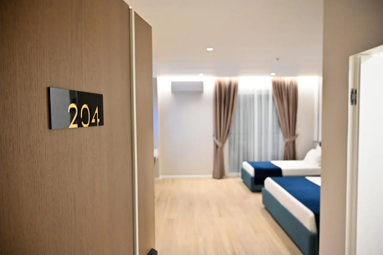 ****  Hotel Vino Durres Albania